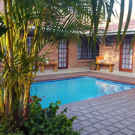 Saint Lucia Estuary Pompano Guest House מראה חיצוני תמונה