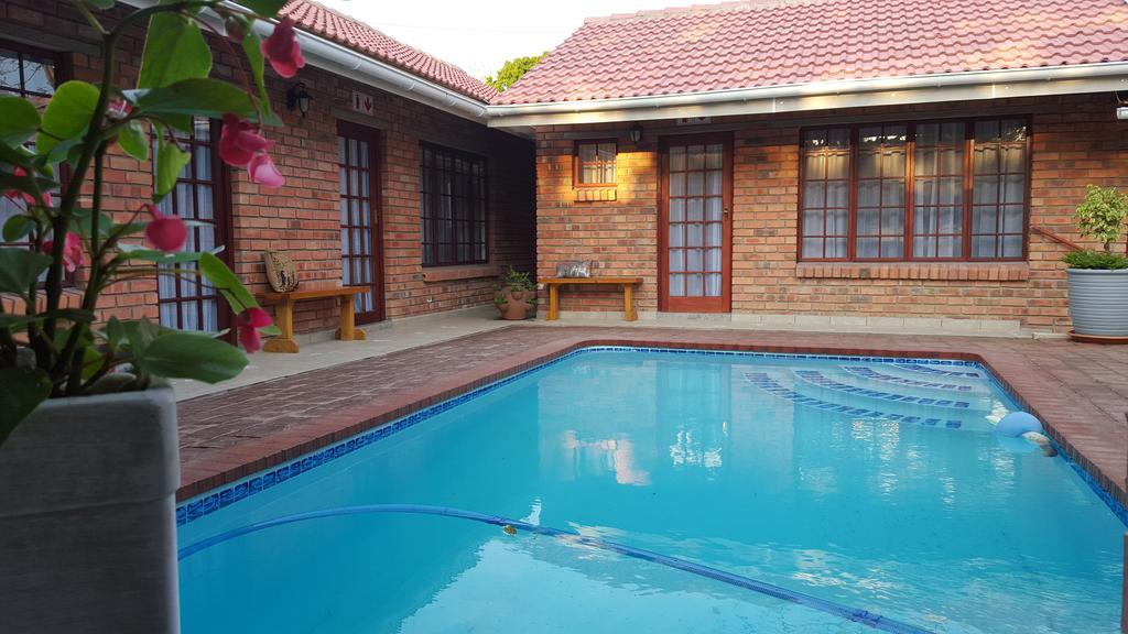 Saint Lucia Estuary Pompano Guest House מראה חיצוני תמונה